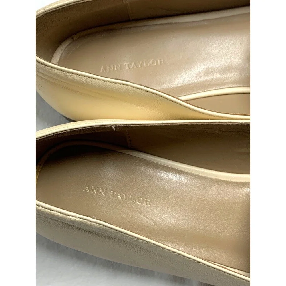 Ann Taylor Leather Chain Loafers Womens 9.5 Classic Preppy Dressy